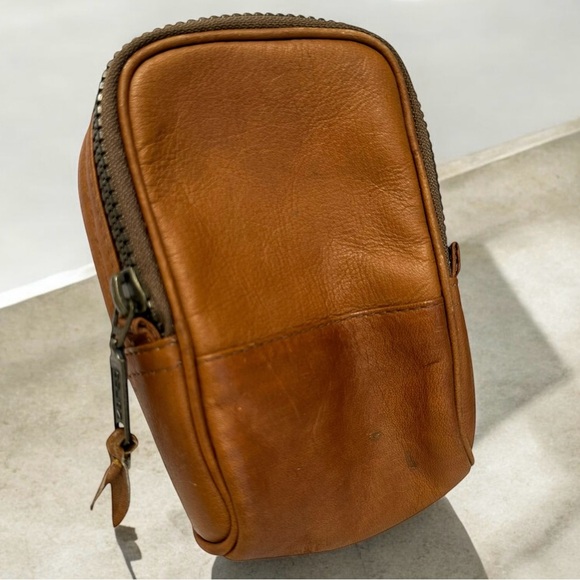 W.K. Leathers Handbags - Leather Belt Pouch